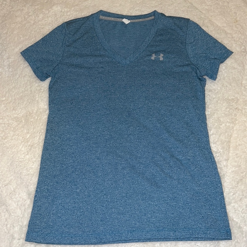 Under Armour V-neck Tee